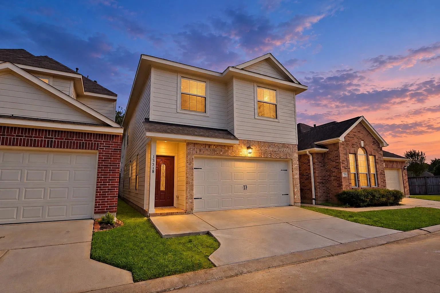 3 bed, 2.5 bath, 2386 sqft, $2,250 — Photo 1