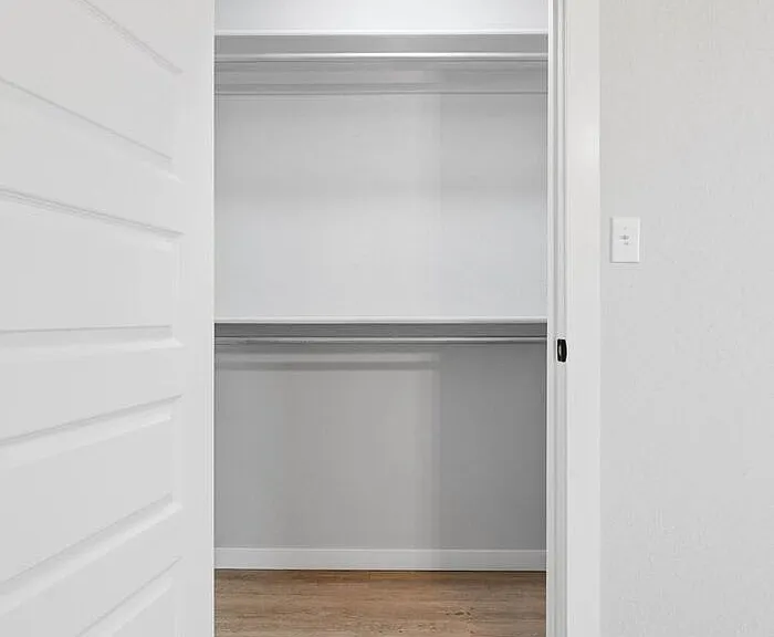 3427 N Ironwood Ave — Photo 32