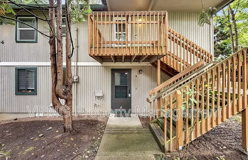 2 bed, 1.0 bath, 1000 sqft, $1,595 — Photo 4