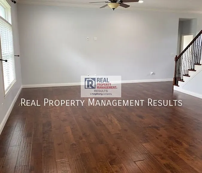 9399 Millicent Ct — Photo 2