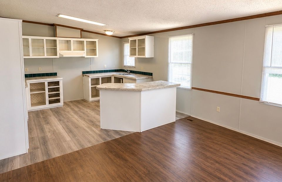 1st image of 54 Eisler Dr