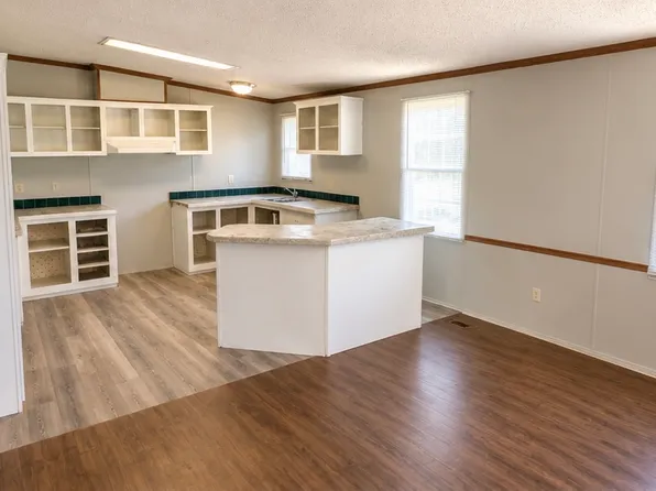 54 Eisler Dr, Lillington, NC 27546