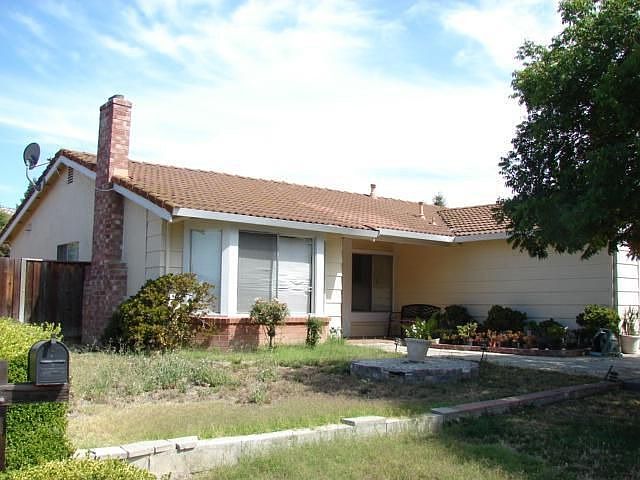1st image of 2812 Centerwood Ct