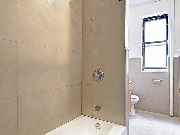 520 West 190th Street image 5 of 7