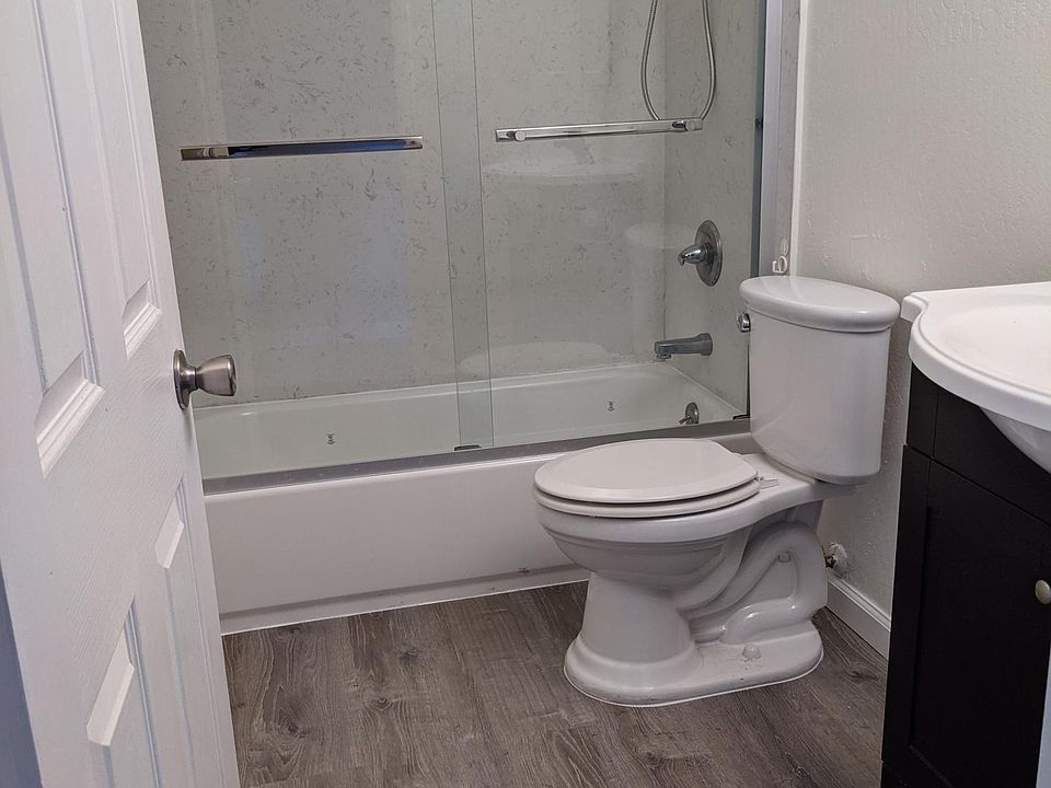1st image of 1745 Noranda Dr #3