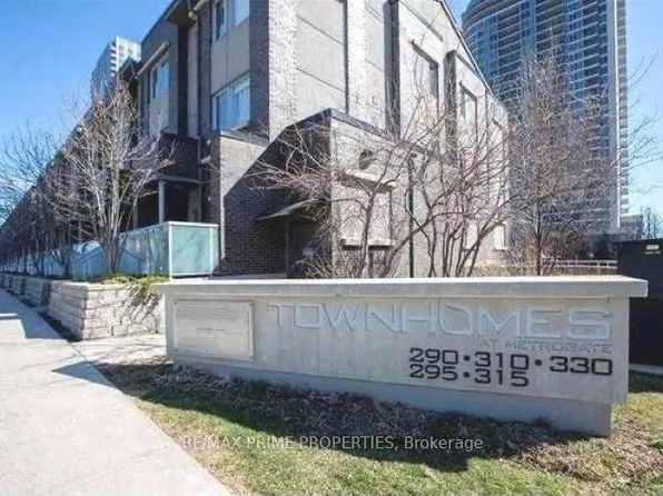 315 Village Green Sq, Toronto, ON