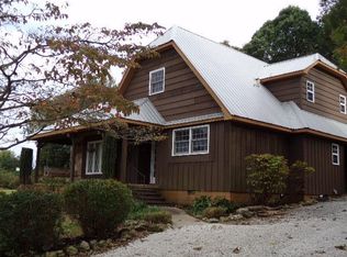 550 Brannon Hill Rd, Belvidere, TN 37306