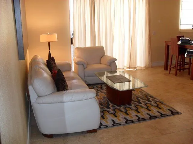 Building Photo - 270 E Flamingo Rd #436