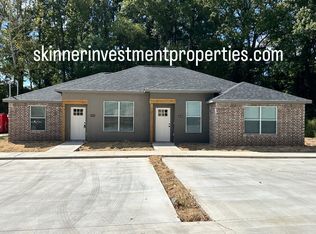 3419 S Garrett St #B, Marshall, TX 75672