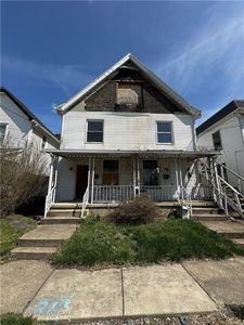 417 Bartram Ave, New Castle, PA, 16101