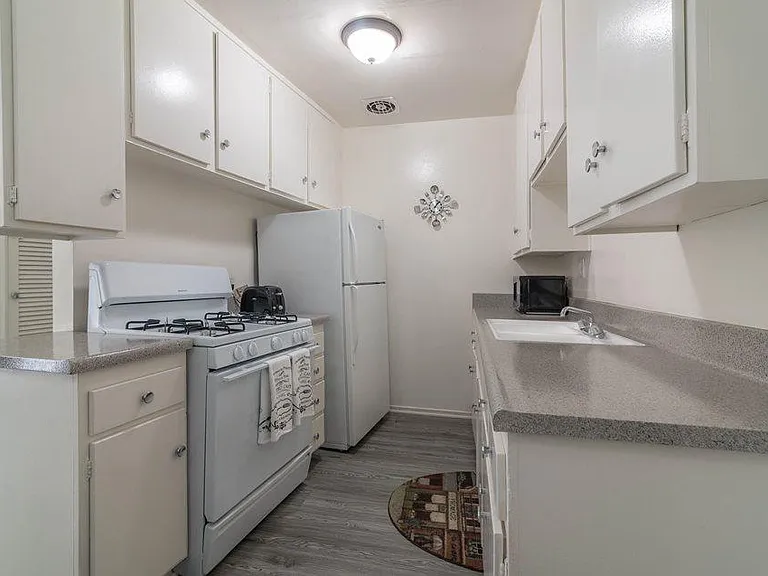 Sunland Park — Photo 1