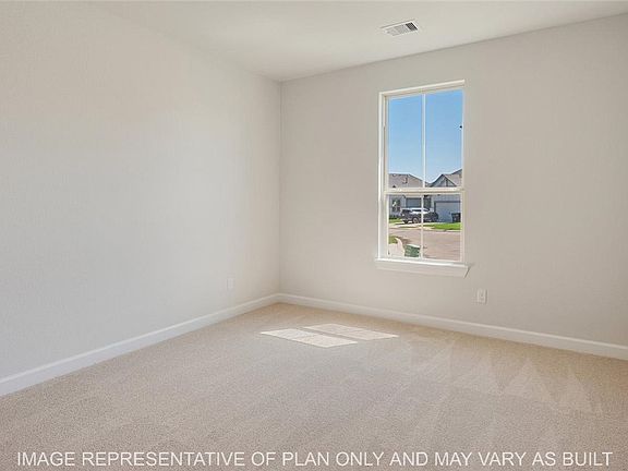 5th image of 15184 Corbin Ct