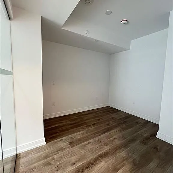 1 Jarvis St #504 — Photo 5