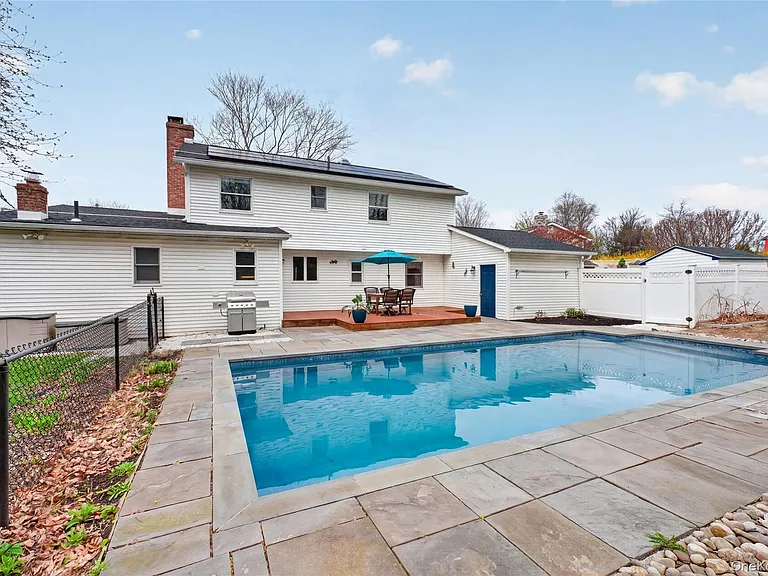 22 Blossom Hill Dr — Photo 40