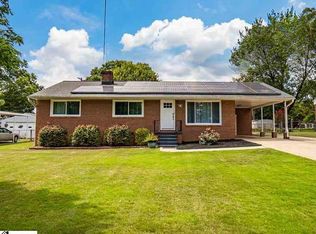 12 Farmington Rd, Greenville, SC 29605