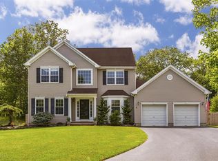 18 Judy Rd, Eatontown, NJ 07724