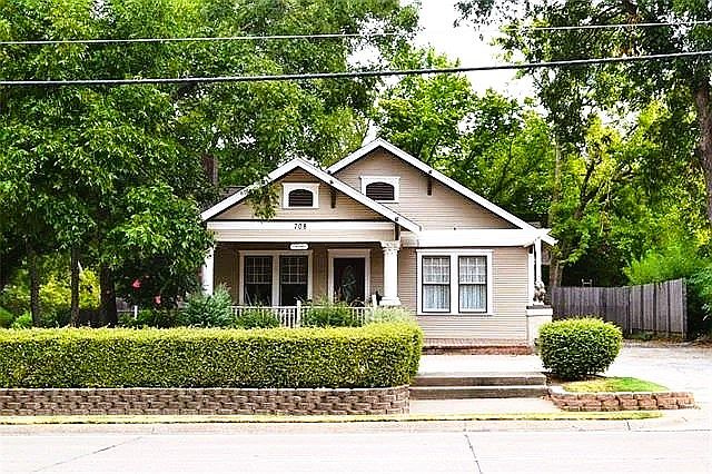 1st image of 708 N Rockwall Ave