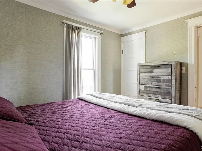 624 Hamlin St — Photo 35