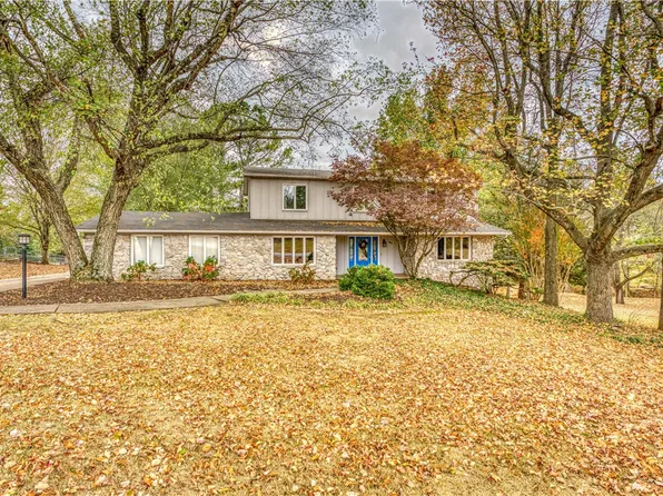 1006 W Sherman Ave, Harrison, AR 72601