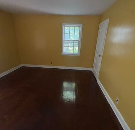 5th image of 10 McGotty Pl Floor 2