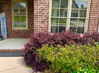 1017 Edgewater Lane, Chelsea, AL 35043