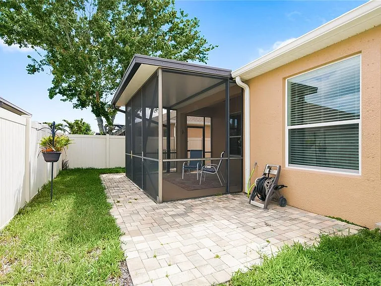 2211 Barracuda Ct — Photo 31