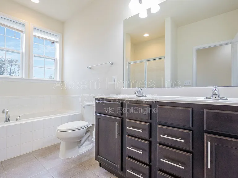 8605 Sweet Rose Ct — Photo 14