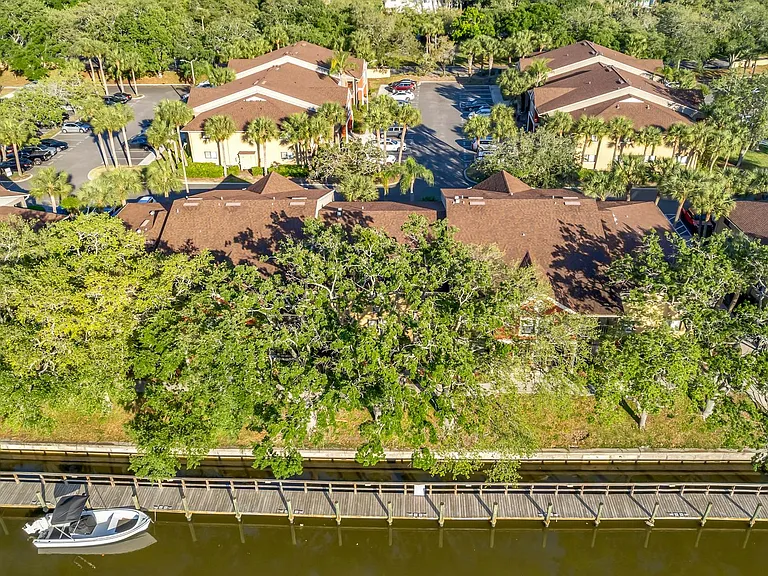 5684 Baywater Dr — Photo 30