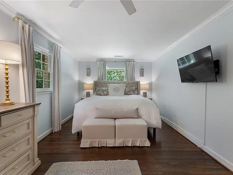 4770 Chatworth Ct — Photo 36