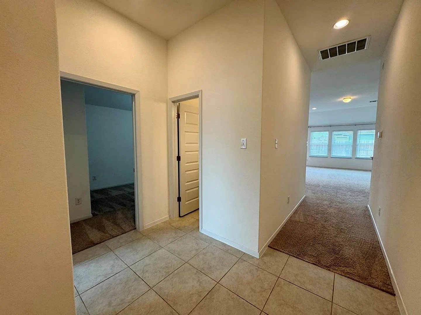 Available in Pecan Park! — Photo 4