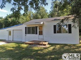 14280 8th Ave, Marne, MI 49435