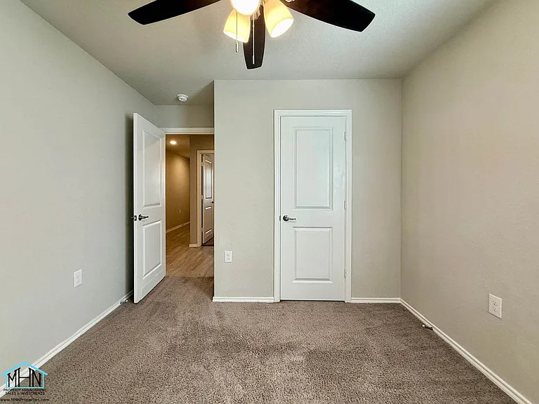 6610 Hibiscus Fls — Photo 20