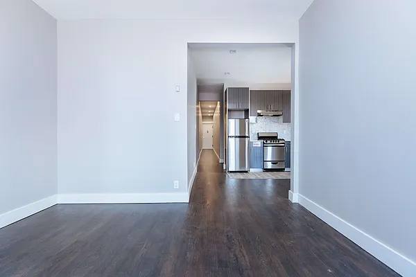 Rented by Nooklyn NYC LLC | media 17