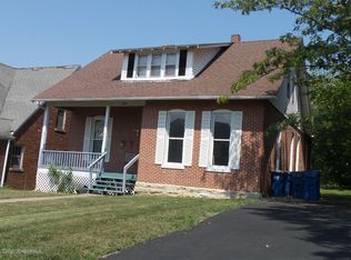 1105 E McCarty St, Jefferson City, MO 65101