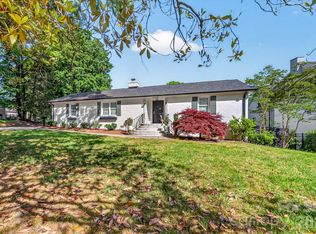 6220 Sharon Rd, Charlotte, NC 28210