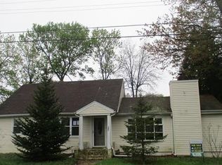 387 Cedar St, Colonia, NJ 07067