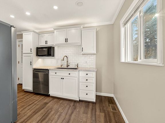 Updated kitchen with quartz counter tops
