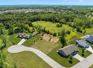507 Breccia Way, Green Bay, WI 54311