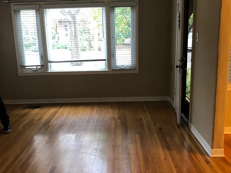 1161 Britton Ave — Photo 4