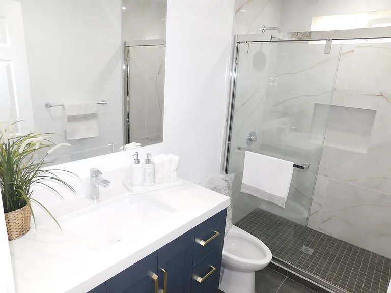 3086 Middleton St — Photo 3