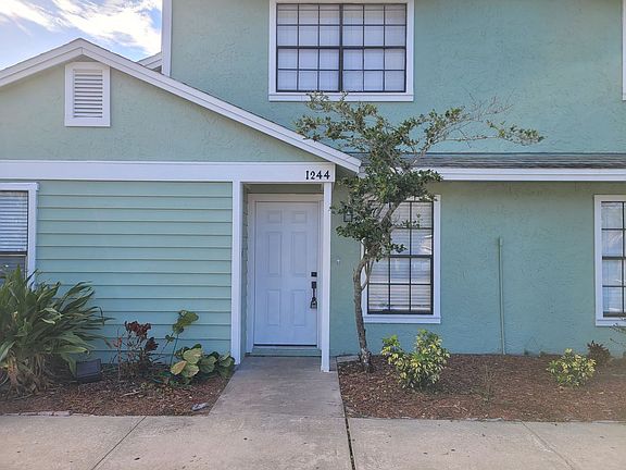 2nd image of 1236 Dovehill Dr #1244