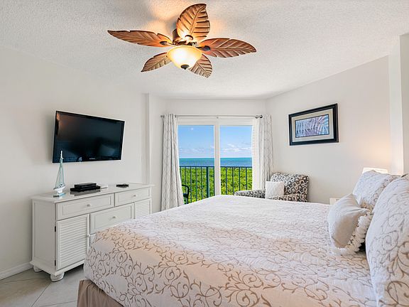 4th image of 500 Burton Dr #4211