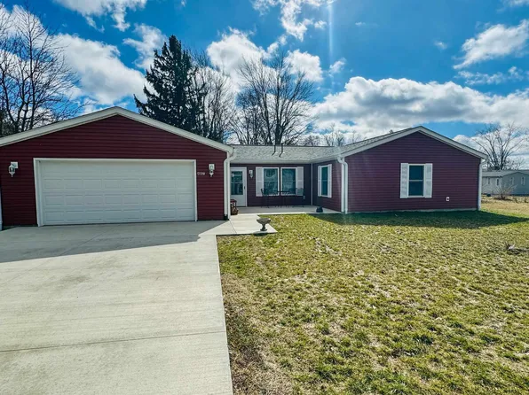 407 Adams Ave, Kirklin, IN 46050