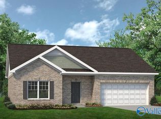 136 Mill View Dr, New Market, AL 35761