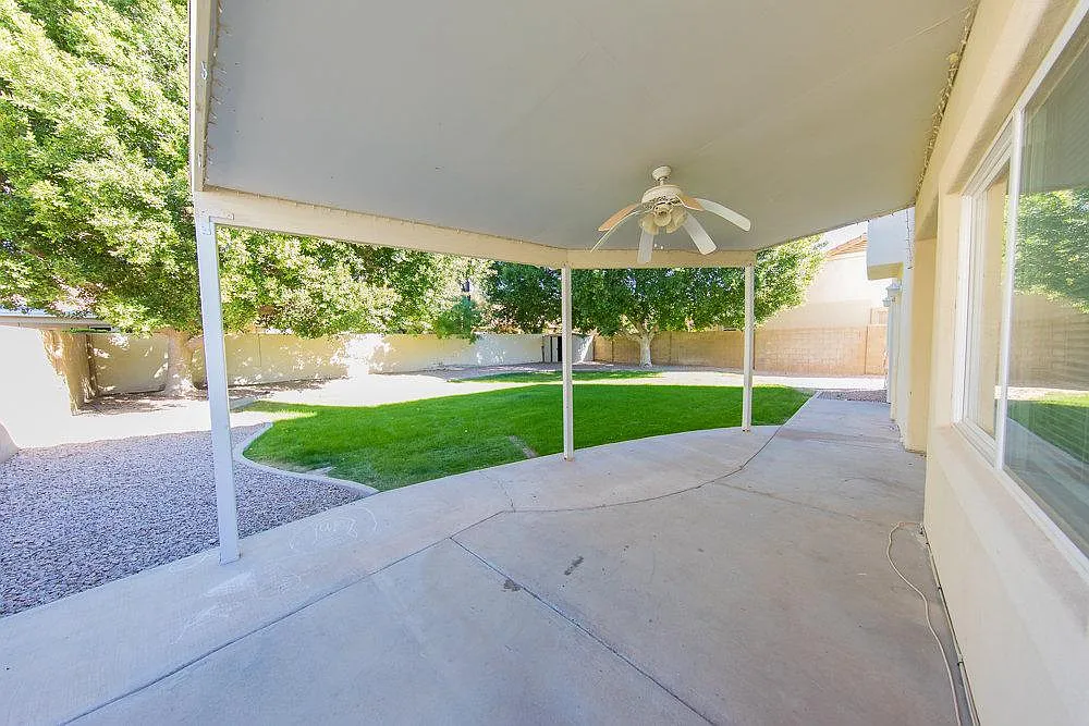 2560 N Lindsay Rd — Photo 4