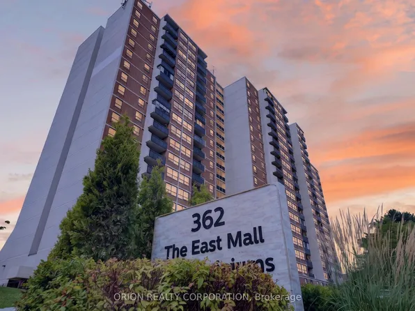 362 The East Mall #309, Toronto, ON M9B 6C4