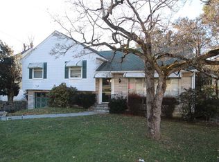 9 Washington Pl, White Plains, NY 10603