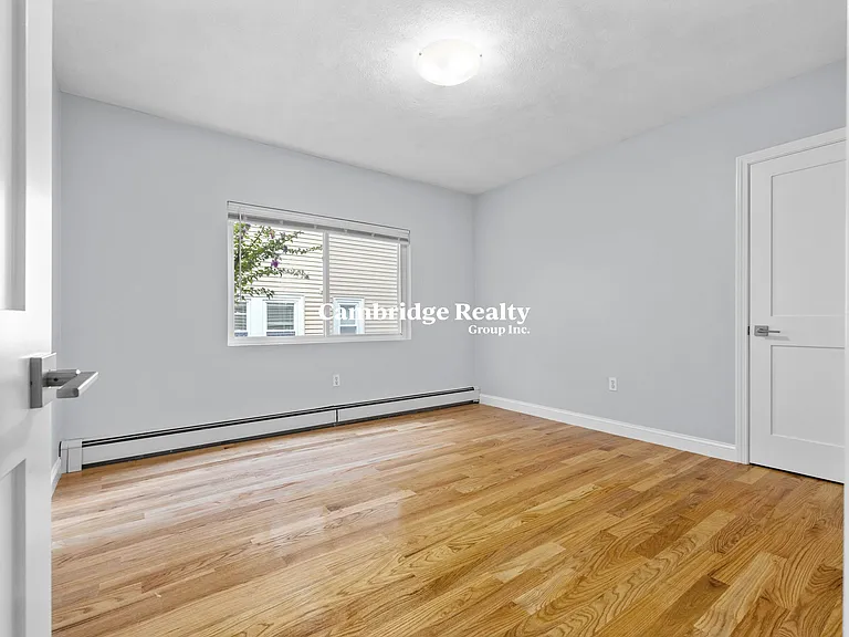 17 Tesla Ave #1T — Photo 6