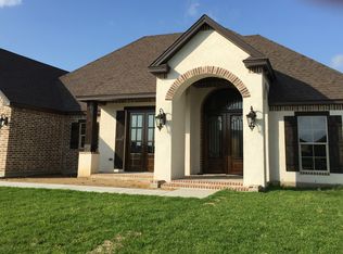 7876 Oak Ridge Dr, Nederland, TX 77627