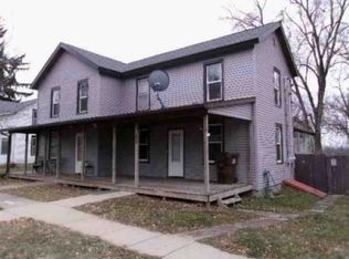 200 Adams St, Ridott, IL 61067